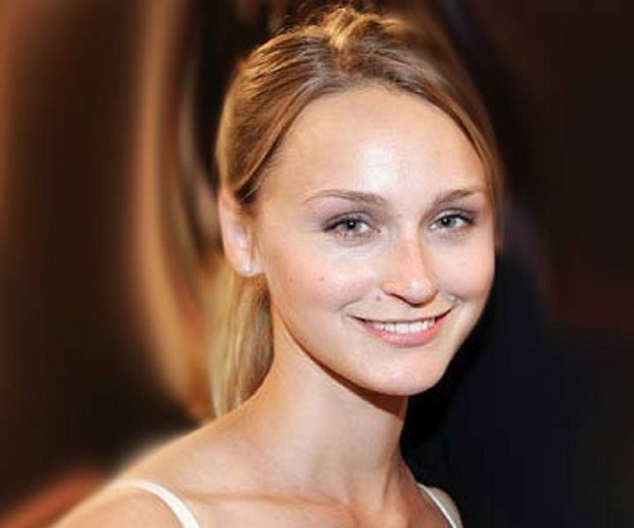 Megan Wallace Biography