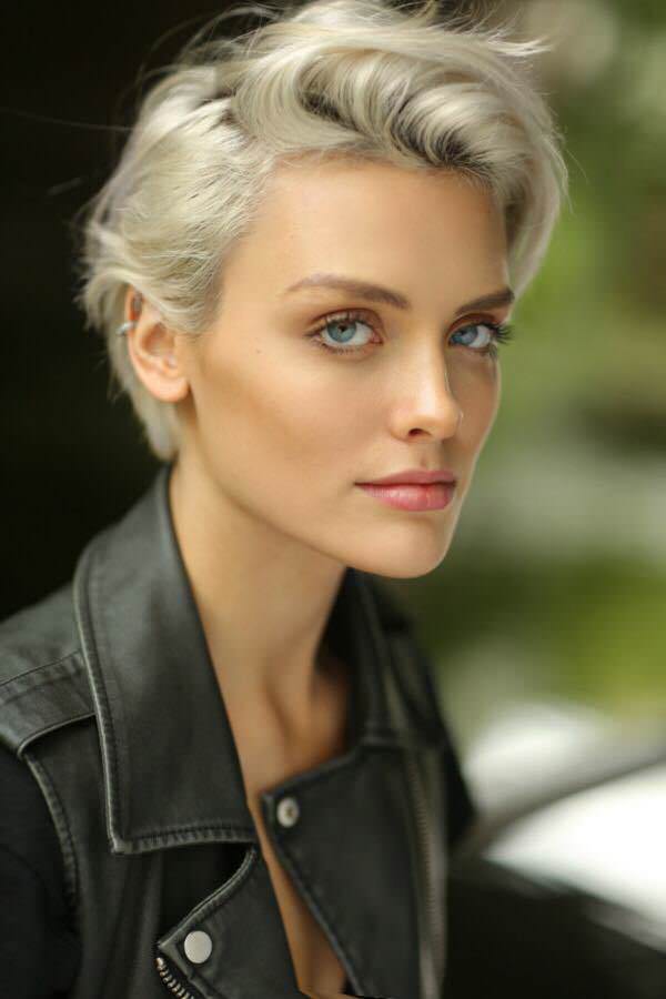 Wallis Day Actress